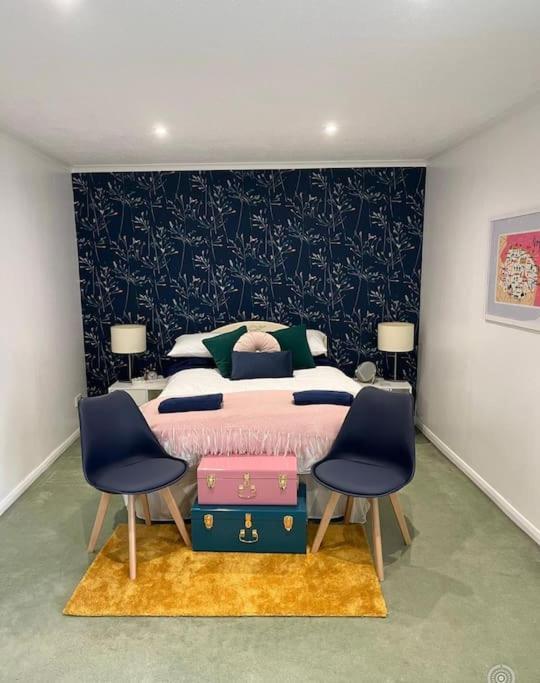 Centre Of Town House 3 Bedrooms Sleeps 5 And Infant Free Onsite Parking 2 Cars King's Lynn Buitenkant foto